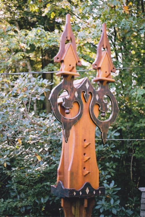 Custom birdhouse design 10