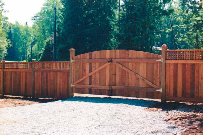 Custom wood gate design 5