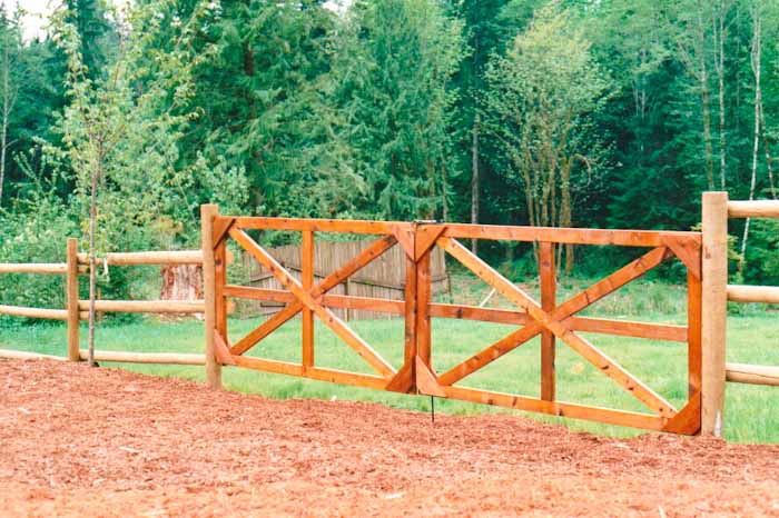Custom wood gate design 7