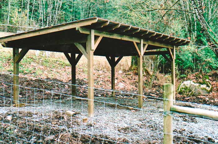 Rustic building design 4